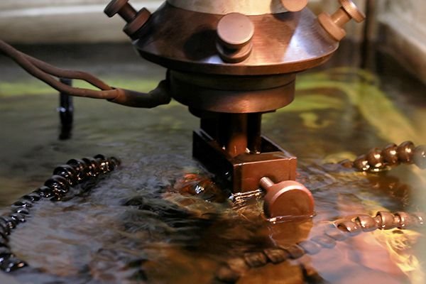 4_Electric_Discharge_Machining