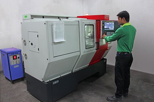6_CNC_Lathe-min-1