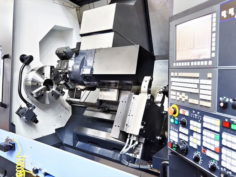 imageye___-_machining-chuckers-01-ubw-768x576